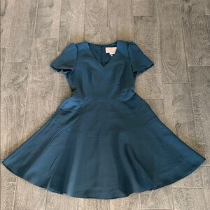 Gal Meets Glam Kate Dress